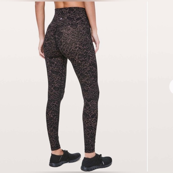 **SOLD**Lululemon Align Full Length 28” Lacescape Spanish Rose Black - Picture 3 of 11